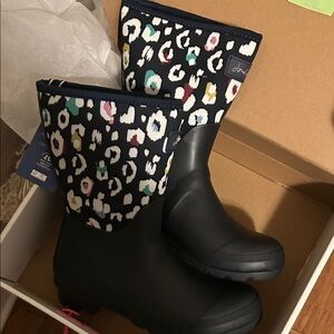 Joules Navy neoprene Molly Rain Boots with Multicolor Leopard new in box size 7